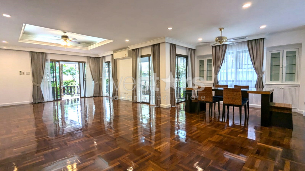 Detached house in a quiet neighborhood of Sukhumvit, near Thonglor, photo 3