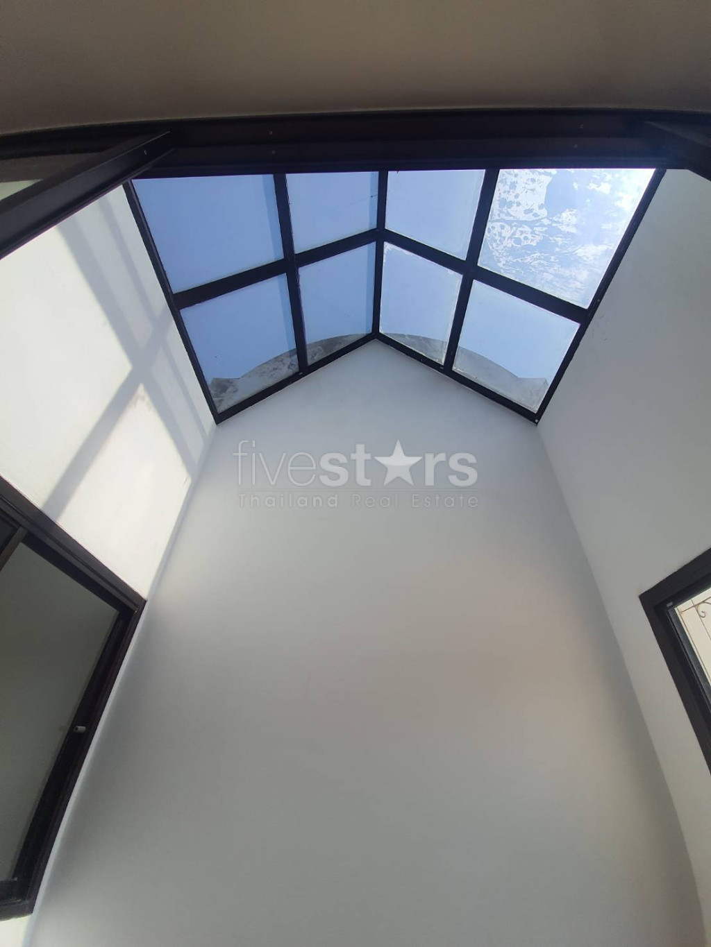 Maison de ville 4 étages à louer proche de Phrom Phong, Sukhumvit 26, photo 15