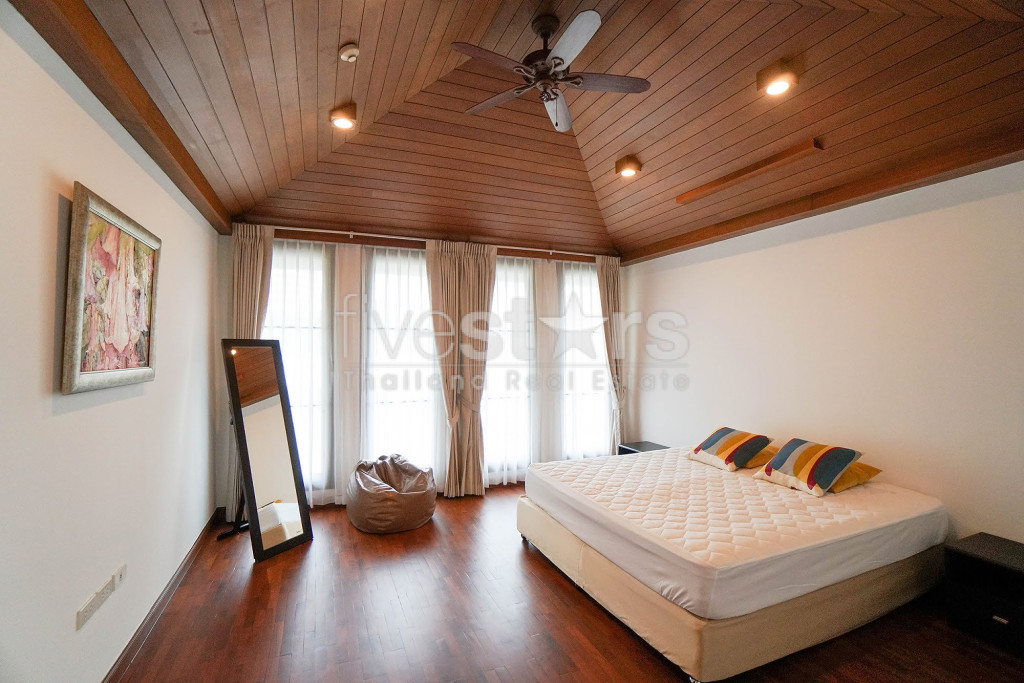 3 bedrooms Villa for rent in Phrompong area close to BTS, photo 15