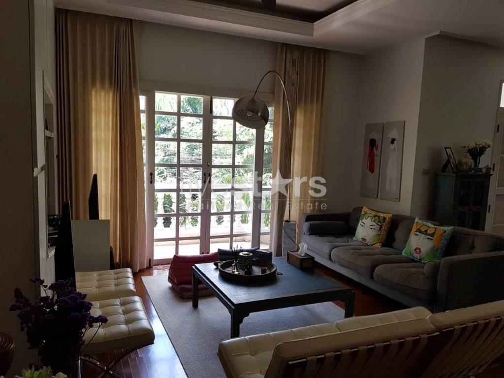 3-bedroom Townhouse in compound for rent on Phrom Phong, photo 8