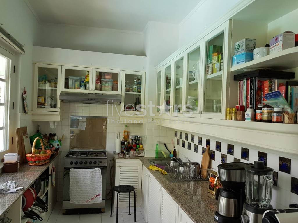 3-bedroom Townhouse in compound for rent on Phrom Phong, photo 17
