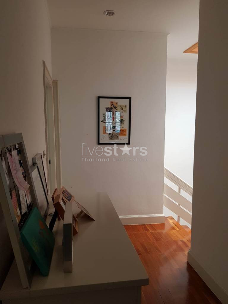 3-bedroom Townhouse in compound for rent on Phrom Phong, photo 10