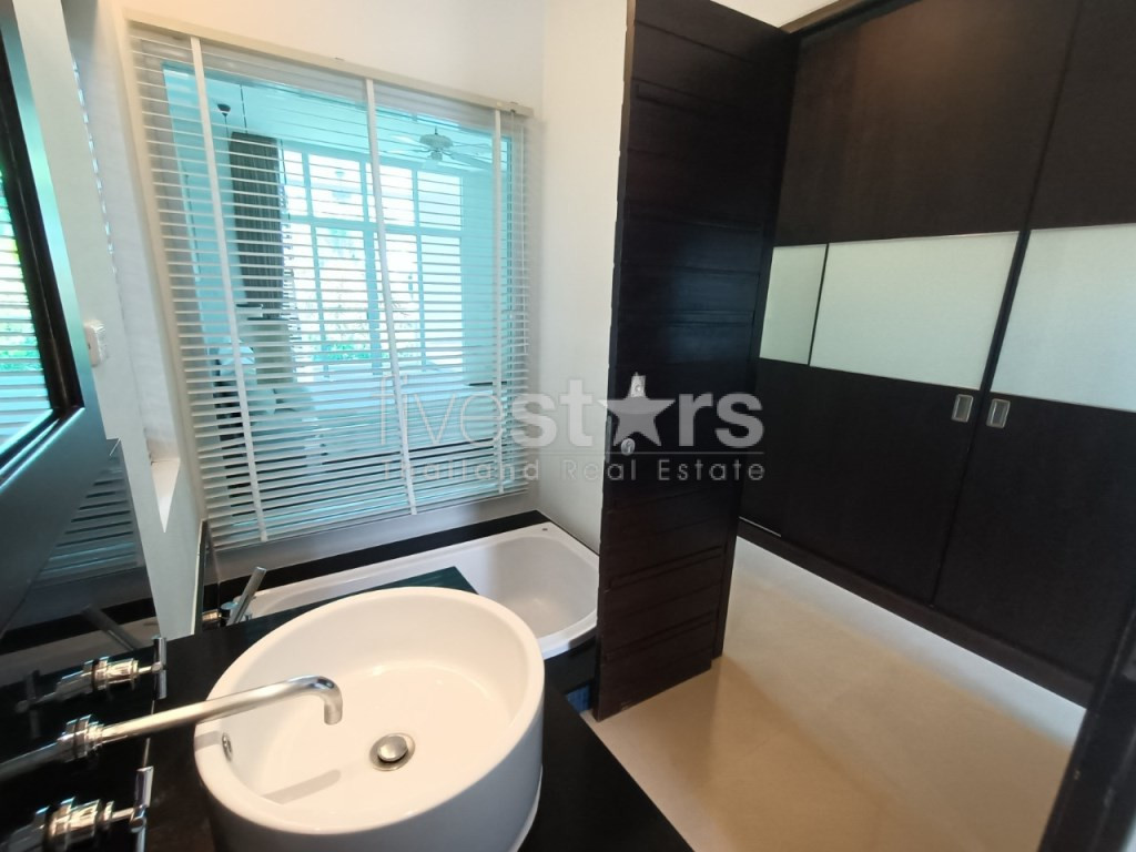 Foreign freehold condo with Pool in Bang Tao, photo 14