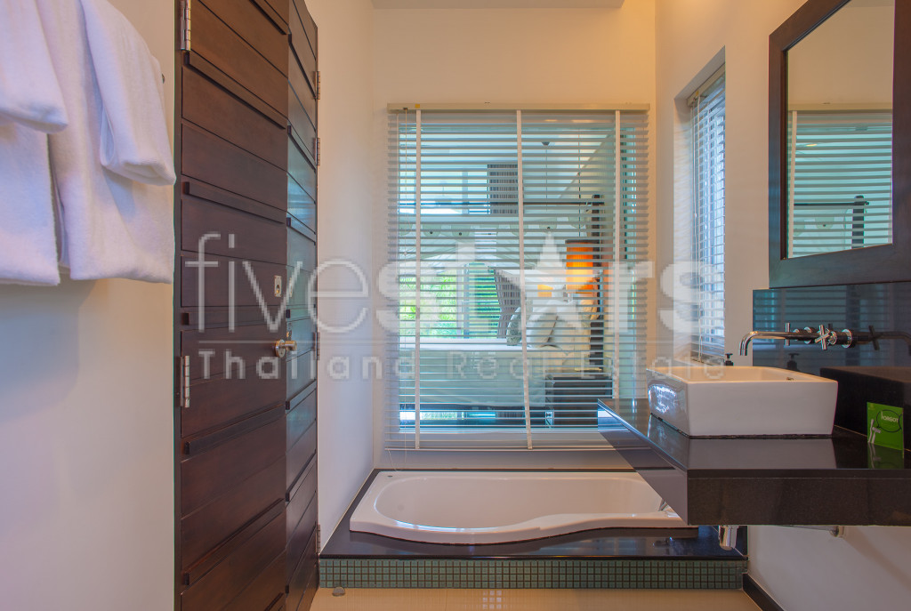 Rare condominium avec piscine privée et jardin, photo 4