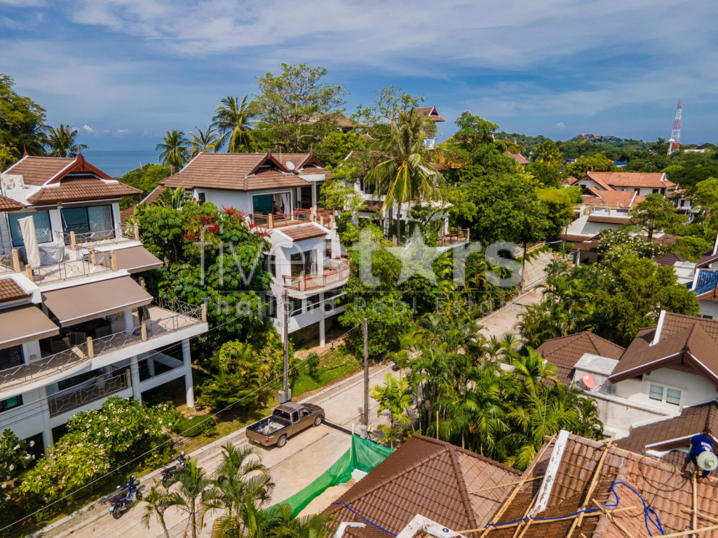 Maison à vendre à Phuket surplombant la baie d'Ao Yon à Panwa, photo 13