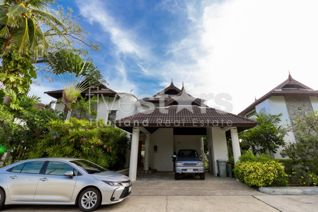 Maison à vendre à Phuket surplombant la baie d'Ao Yon à Panwa, photo 14