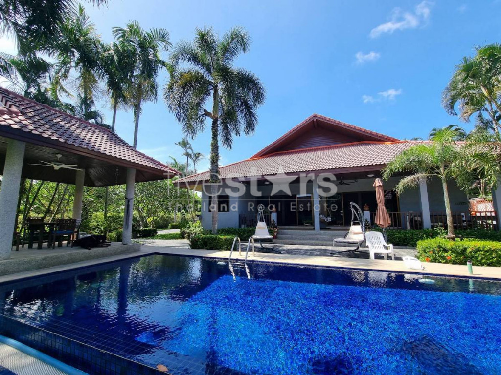 3 bedroom villa for sale near Nai Harn, photo 12