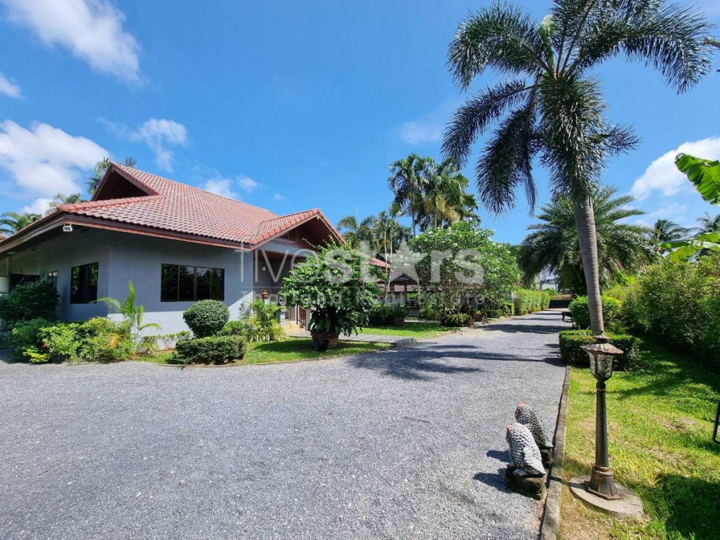 3 bedroom villa for sale near Nai Harn, photo 9