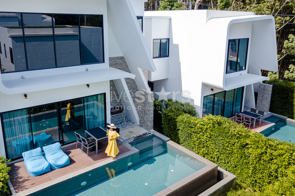 2 bedroom villa for sale walking distance to Nai Harn beach
