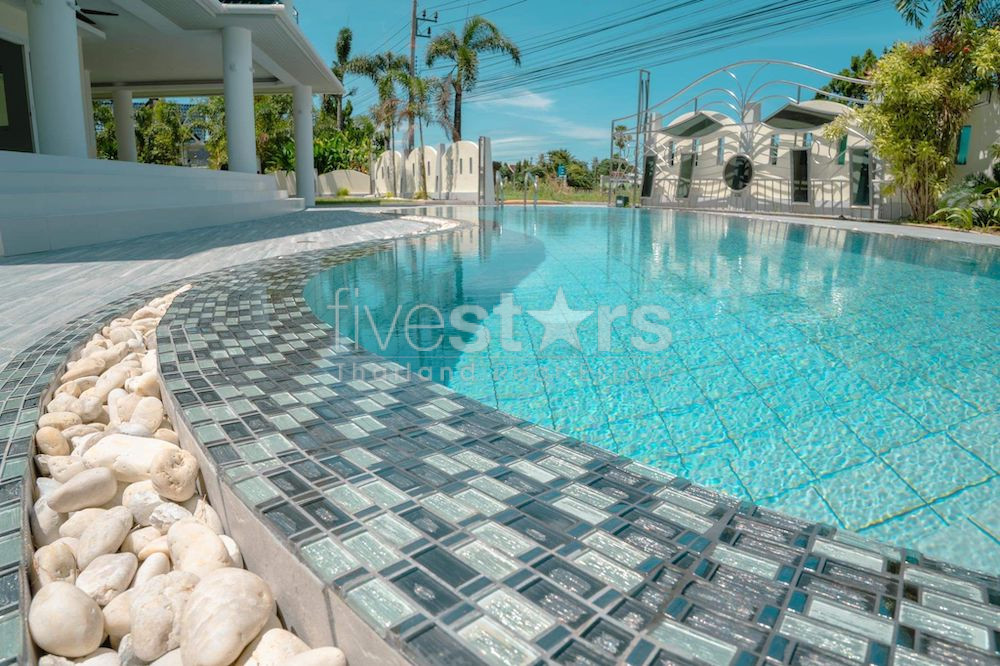 Spacious pool villa in Rawai, photo 8