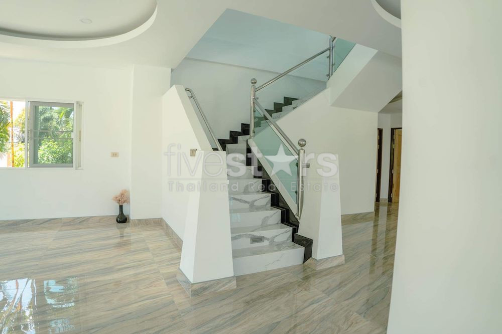 Spacious pool villa in Rawai, photo 19