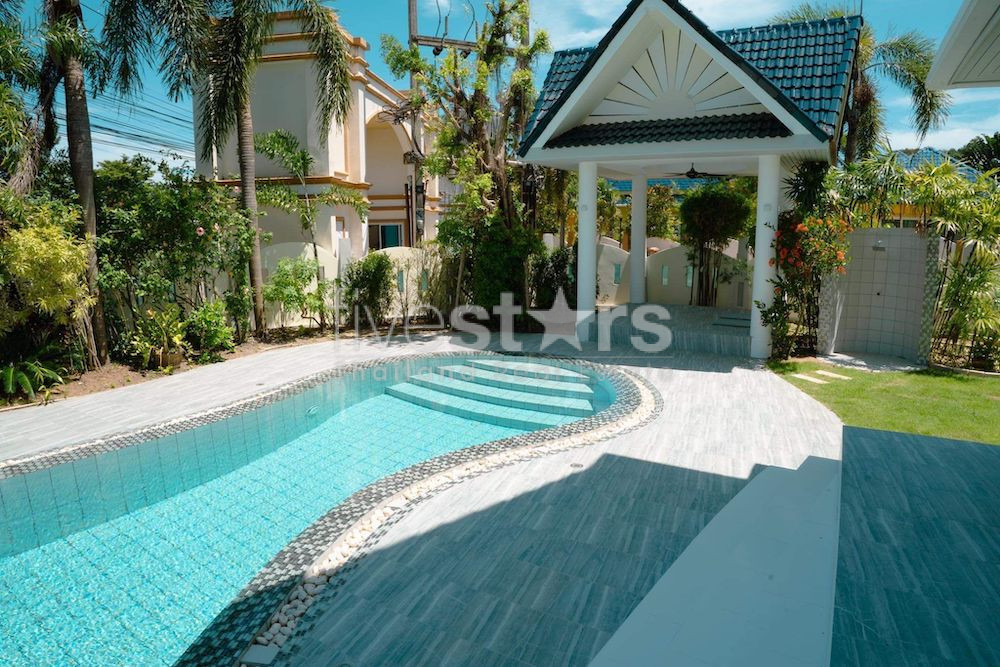Spacious pool villa in Rawai, photo 3