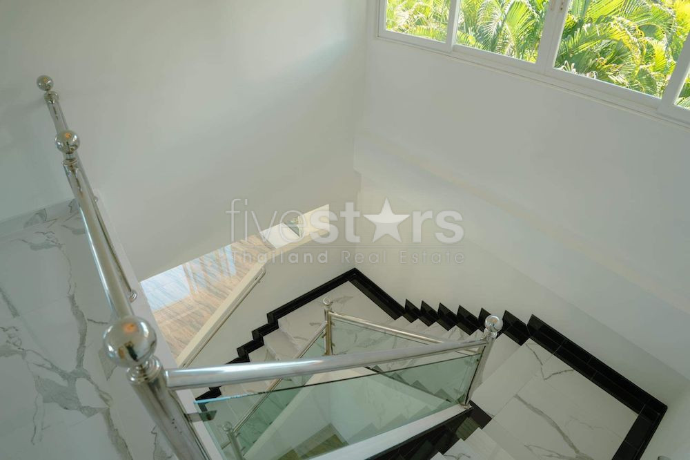 Spacious pool villa in Rawai, photo 18