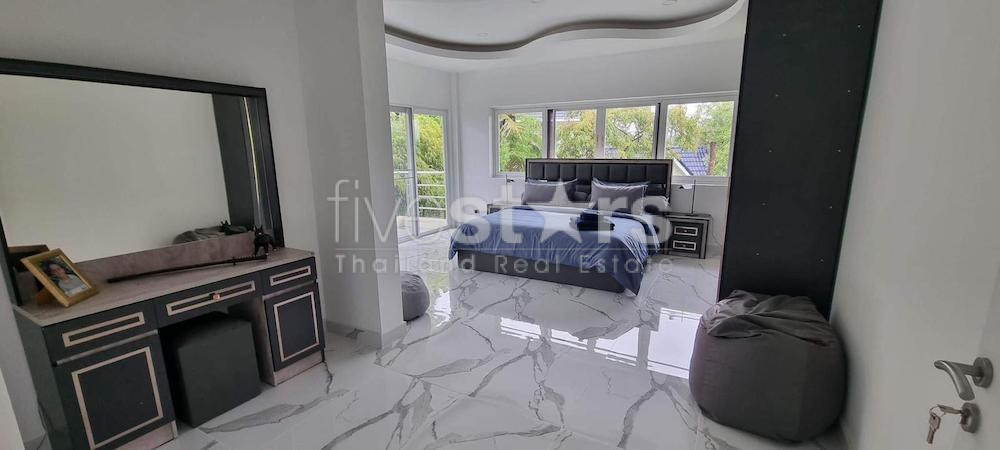 Spacious pool villa in Rawai, photo 9