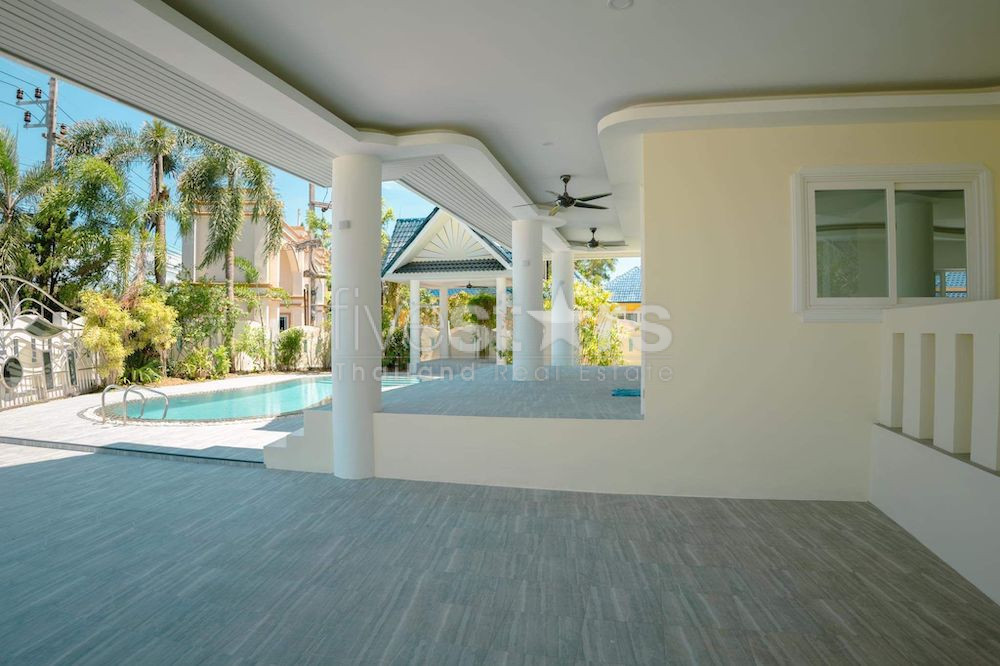 Spacious pool villa in Rawai, photo 16