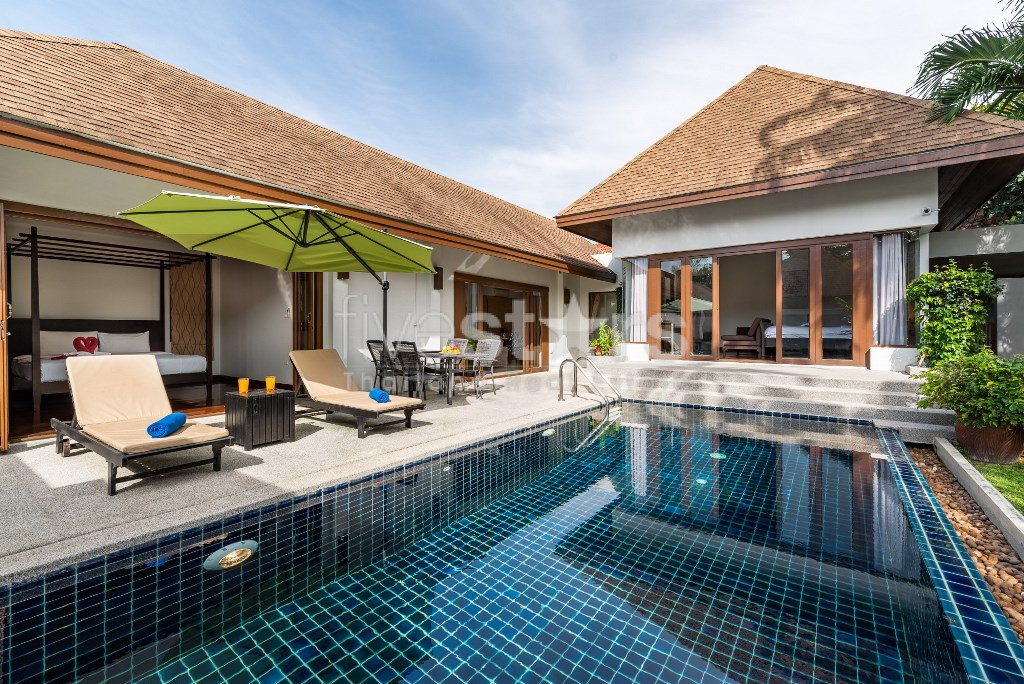 Villa 2 chambres avec piscine privée à vendre Phuket