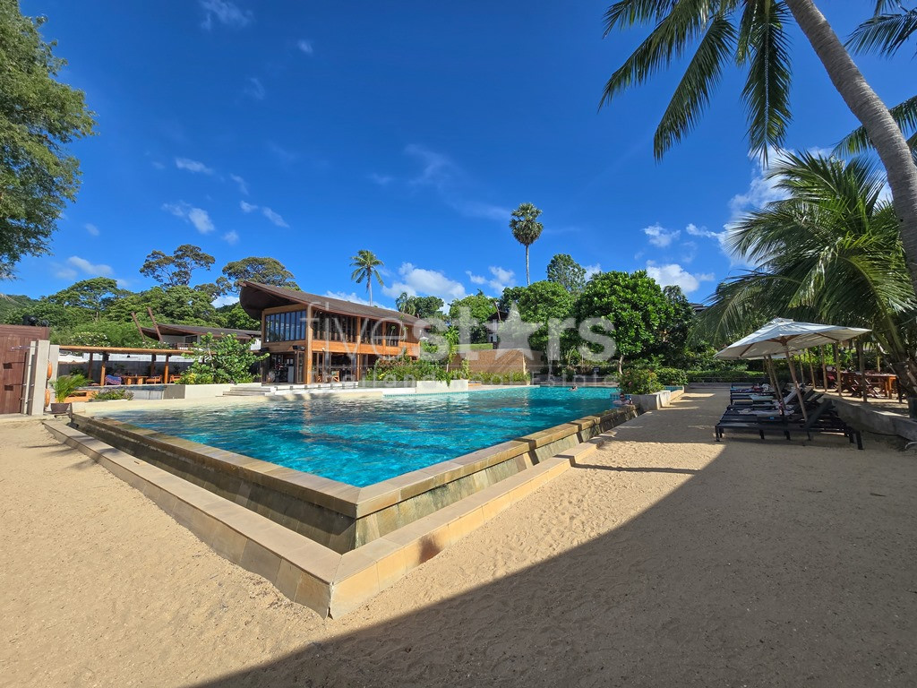 2-bedroom Beachfront Pool Villa for sale in Phuket, photo 3