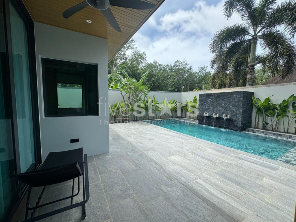 Tropical style villa for sale close to Nai Harn Beach, photo 7