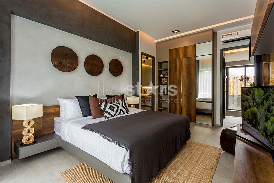 Villa neuve avec piscine privée à Chalong, photo 12