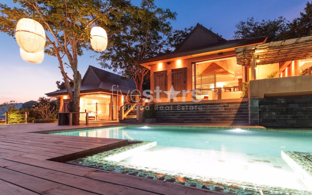 Magnifique villa face à la mer