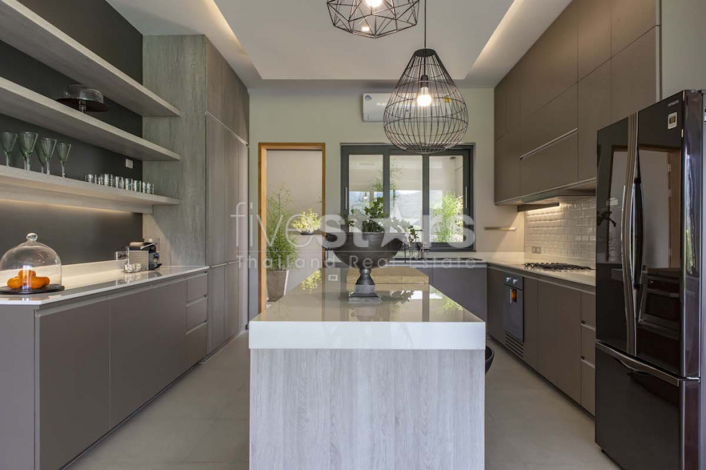 Villa de standing dans une zone résidentielle à vendre à Phuket, photo 10