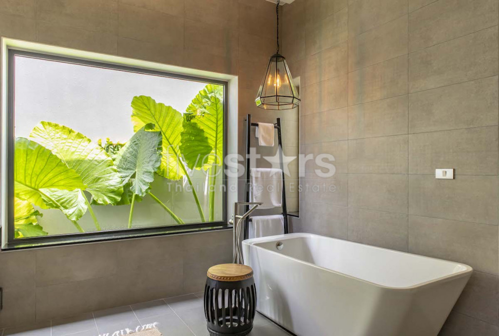 Villa de standing dans une zone résidentielle à vendre à Phuket, photo 15
