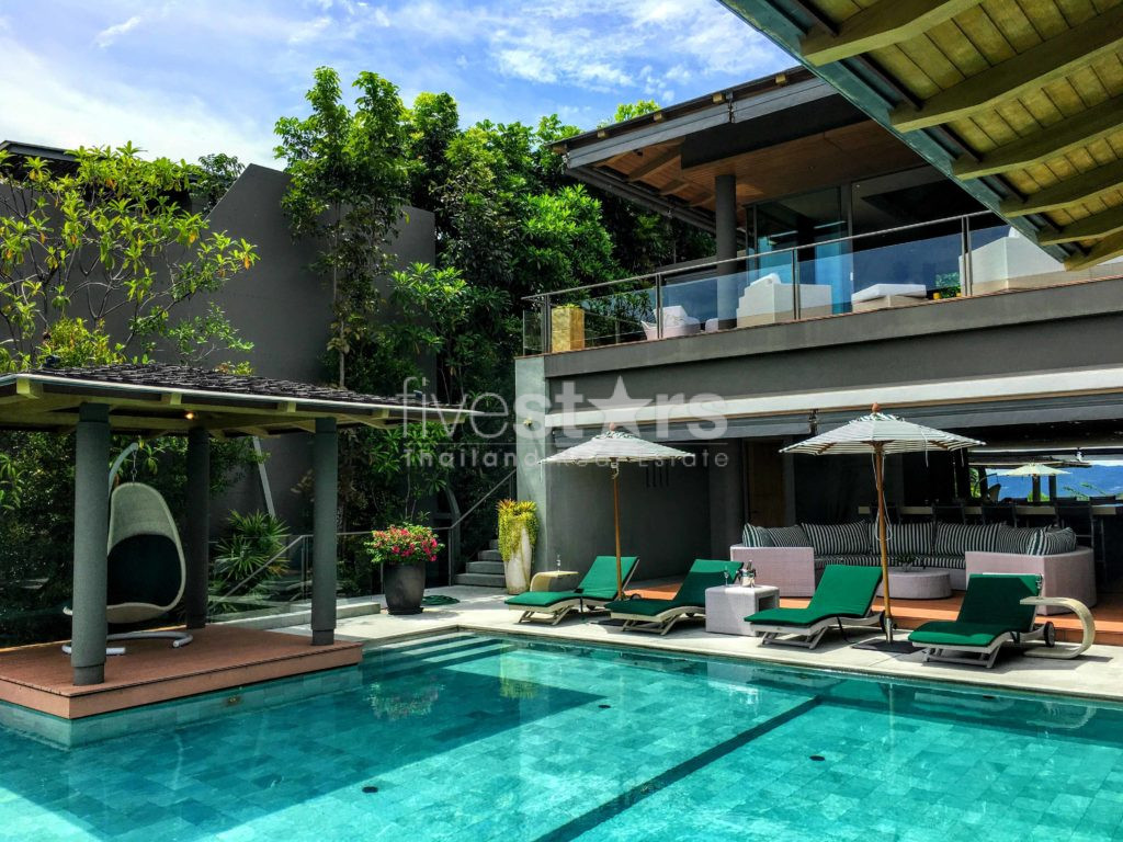 Villa 4 chambres à vendre à Layan Phuket