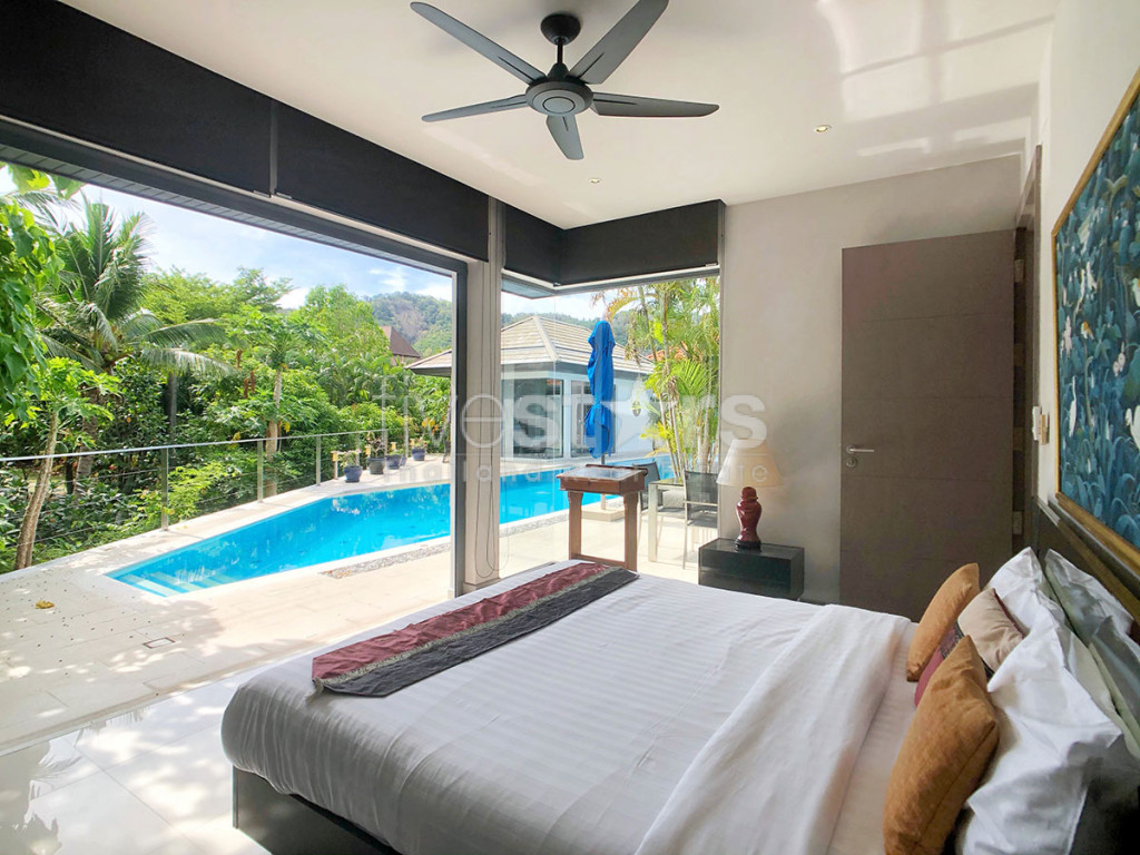 Villa moderne à vendre à Phuket