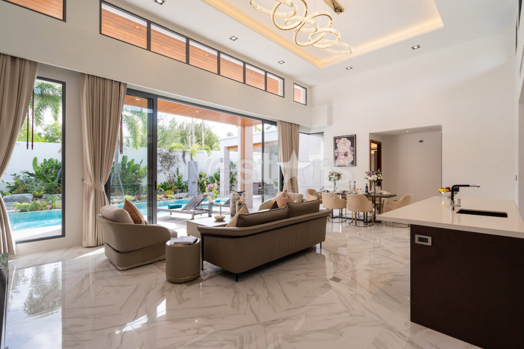 Villas 4 chambres à vendre à moins de 2 km de la plage de Bang Tao, photo 8