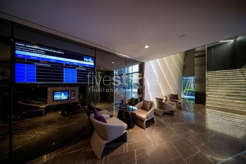 Luxe 2 chambres à louer sur Phayathai, photo 11