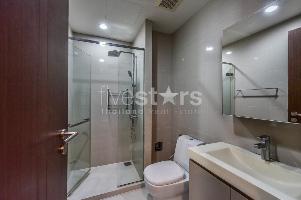 Condo duplex de 2 chambres à louer près du BTS Ratchathewi, photo 11