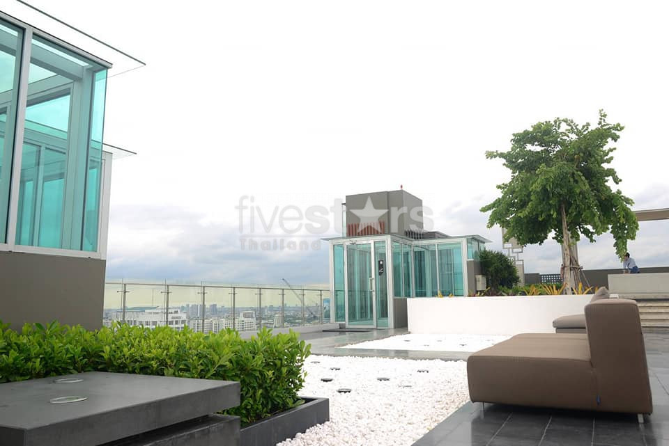 Penthouse for rent in Phayathai, photo 11