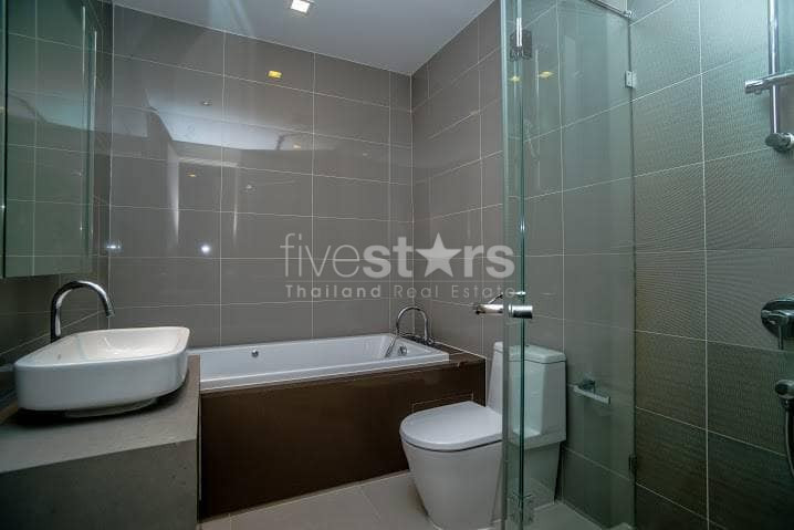 Penthouse for rent in Phayathai, photo 9