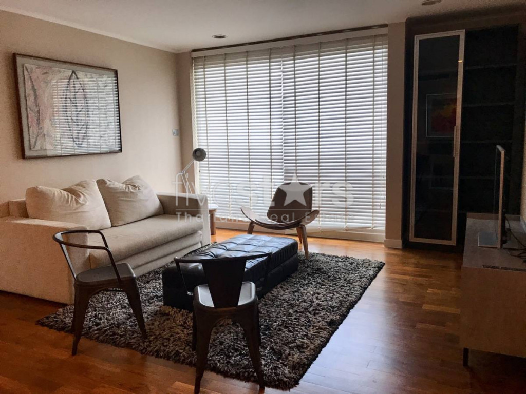 2 bedroom condominium for rent close to BTS Ploenchit, photo 2