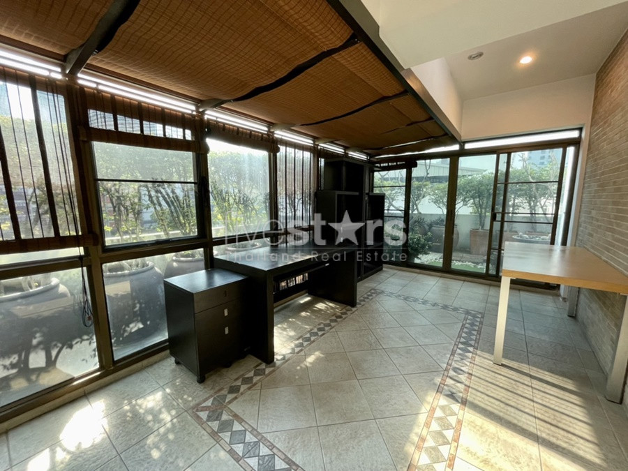 Large 3 bedrooms condo for rent near BTS Ploenchit, photo 4