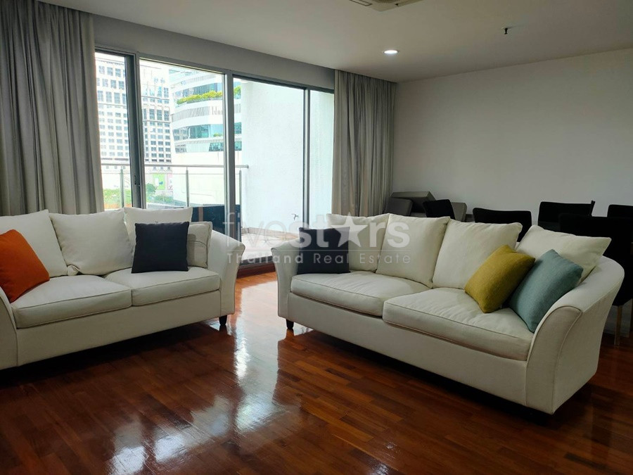 Condo duplex 2 bedrooms with large balcony for rent near BTS Chidlom, photo 3