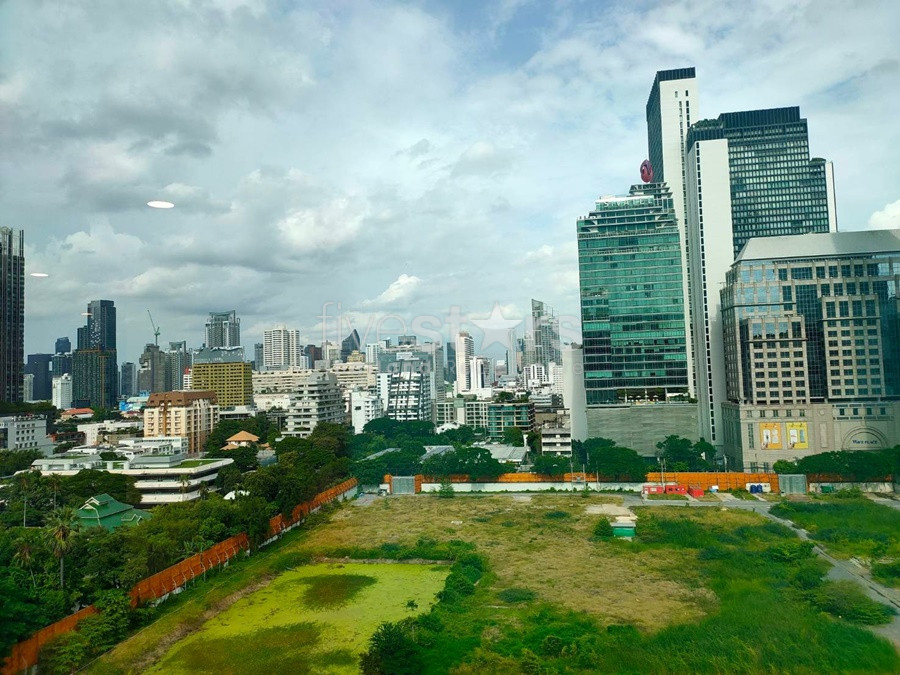 Spacious renovated condo penthouse 3 bedrooms for rent near BTS Chidlom, photo 12