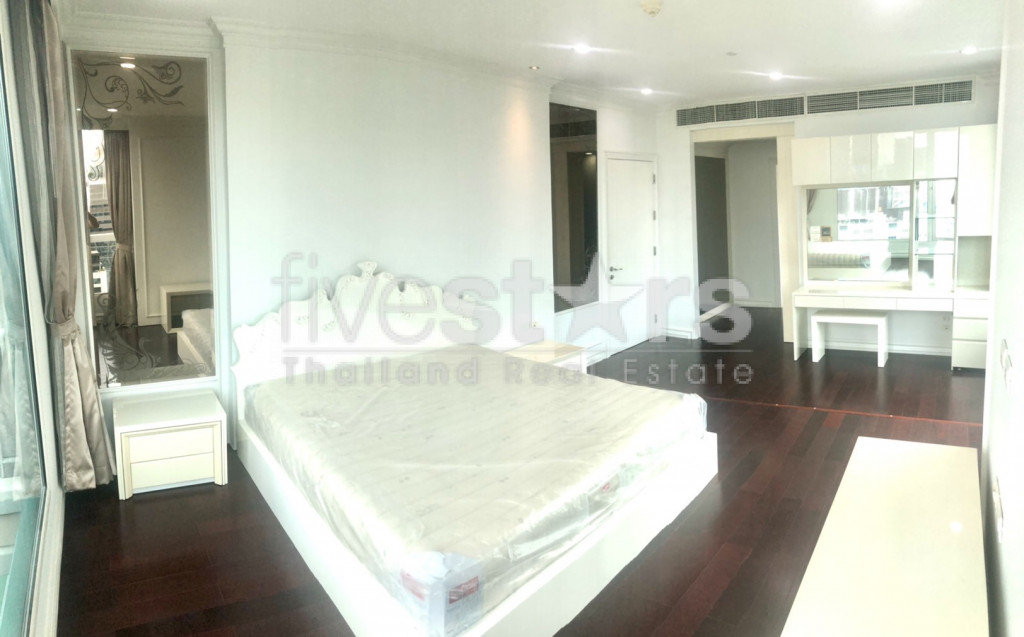 Appartement spacieux de 2 chambres à louer proche BTS ChidLom, photo 10