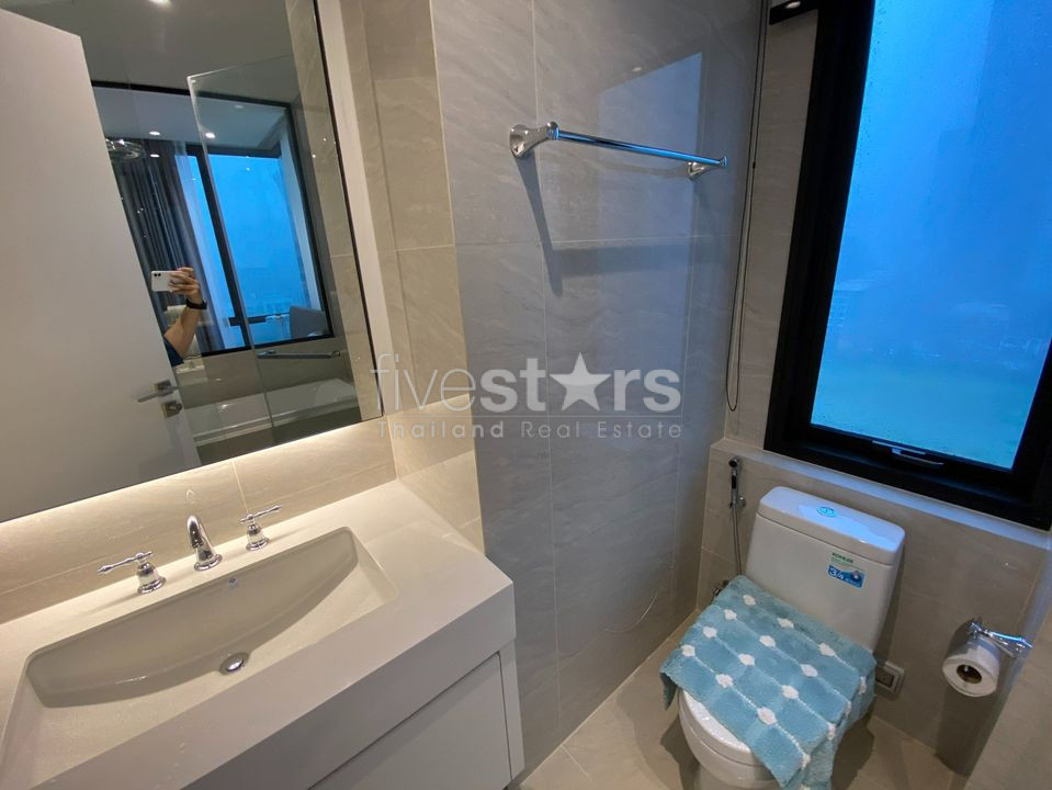 Modern 2 bedroom condo for rent near Lumpini park, photo 17