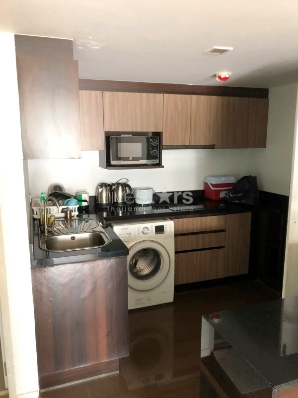 Condo de 2 chambres à louer près de la station BTS Phloen Chit, photo 6