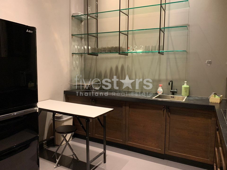 Grand 3 Pièces à louer sur Ploenchit, photo 5