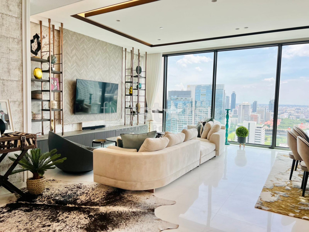 Appartement de luxe de 4 chambres à louer à Ploenchit, photo 3
