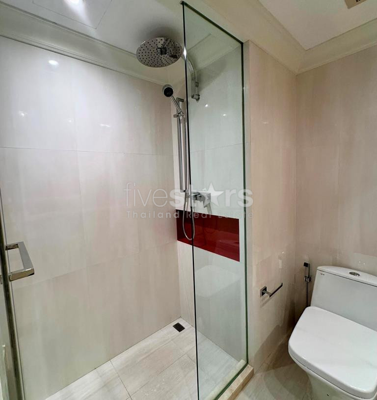 Condo de 3 chambres à louer près du BTS Chidlom, photo 15