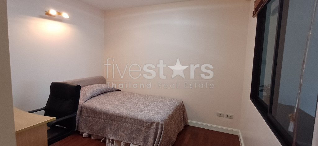 Grand condo de 2 chambres à vendre sur Ploenchit, photo 5