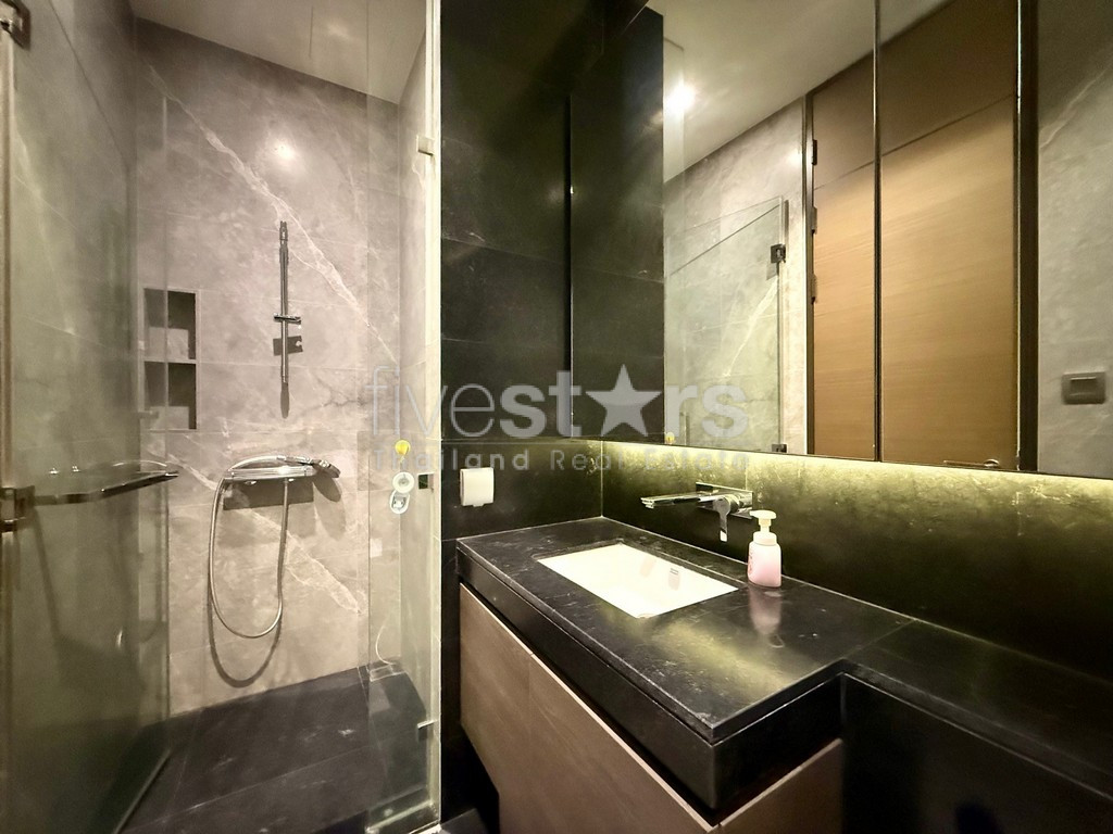 Appartement de standing de 2 chambres à 400m du BTS Chidlom!, photo 14
