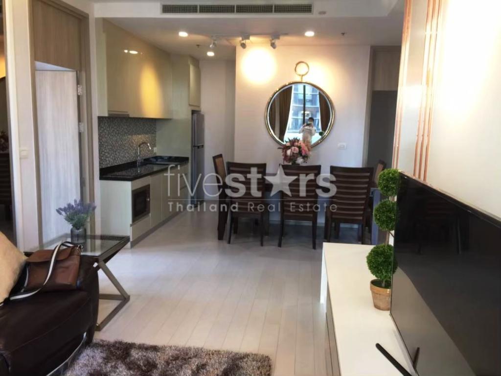 Appartement moderne de 2 chambres à louer à proximité de la station BTS Ploenchit, photo 4