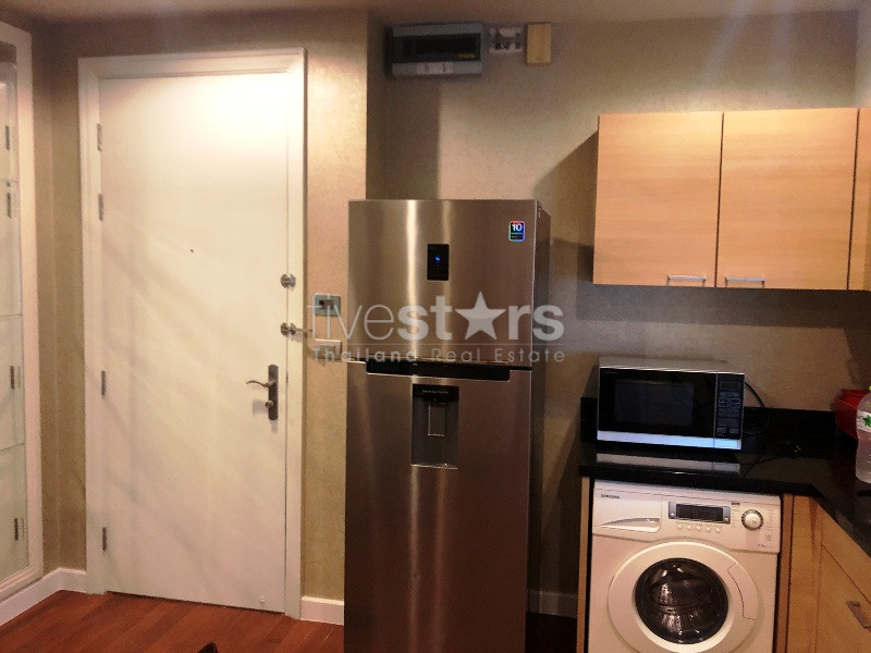Condo 1 bedroom for rent near BTS Chidlom, photo 5