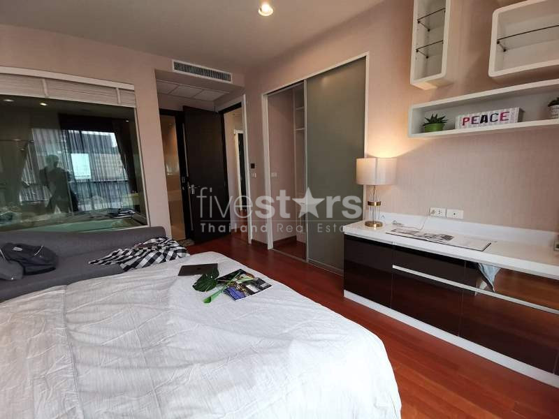 2 bedrooms condominium for rent 8 minute walk to BTS Childlom, photo 10