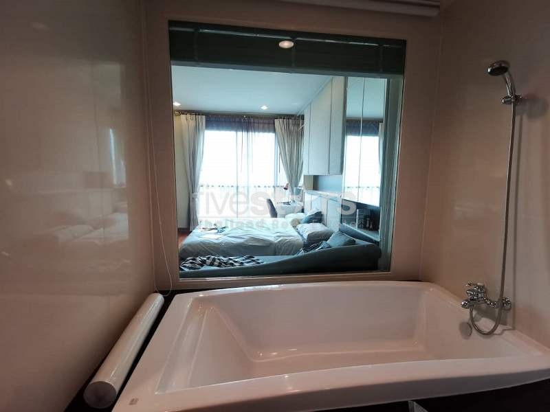 2 bedrooms condominium for rent 8 minute walk to BTS Childlom, photo 11