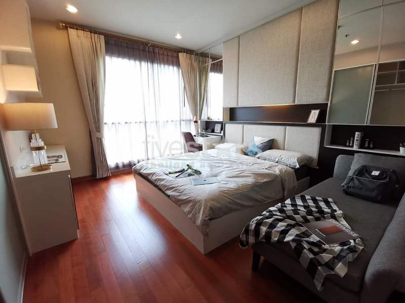 2 bedrooms condominium for rent 8 minute walk to BTS Childlom, photo 8